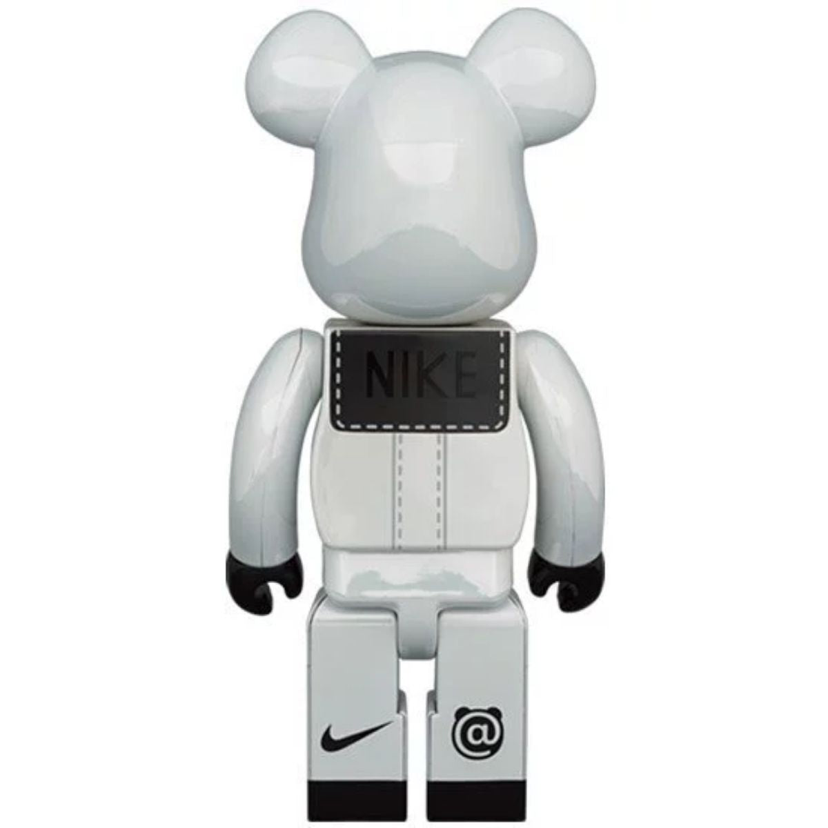 BE@RBRICK NIKE SB 2020 WHITE 100％ &amp; 400％ MEDICOM TOY BE@RBRICK NIKE SB 2020 White 400% & 100