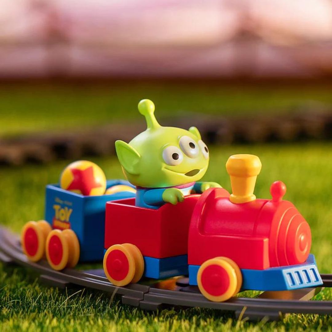 Disney/Pixar Aliens Days Series